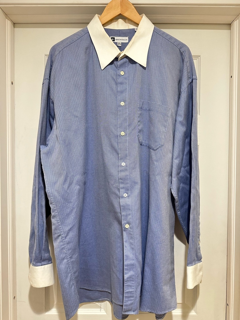 Bachrach Light Blue Herringbone Dress Shirt with White Collar & Cuffs Size 18.5
